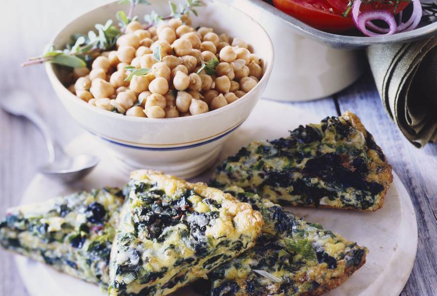 Slanutak se melje u brašno za palačinke ili biskvite, peciva...