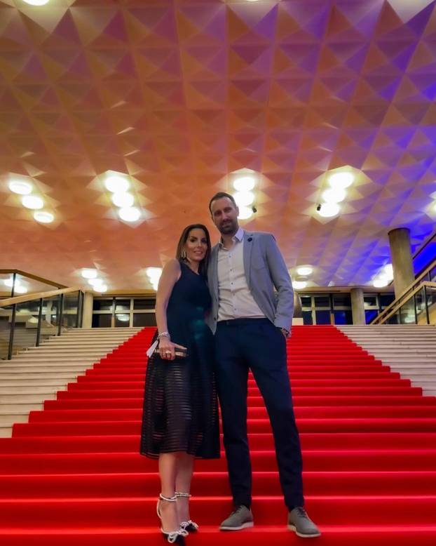 Koga ljubi Igor Vori? Legendarni pivot hit je na malim ekranima