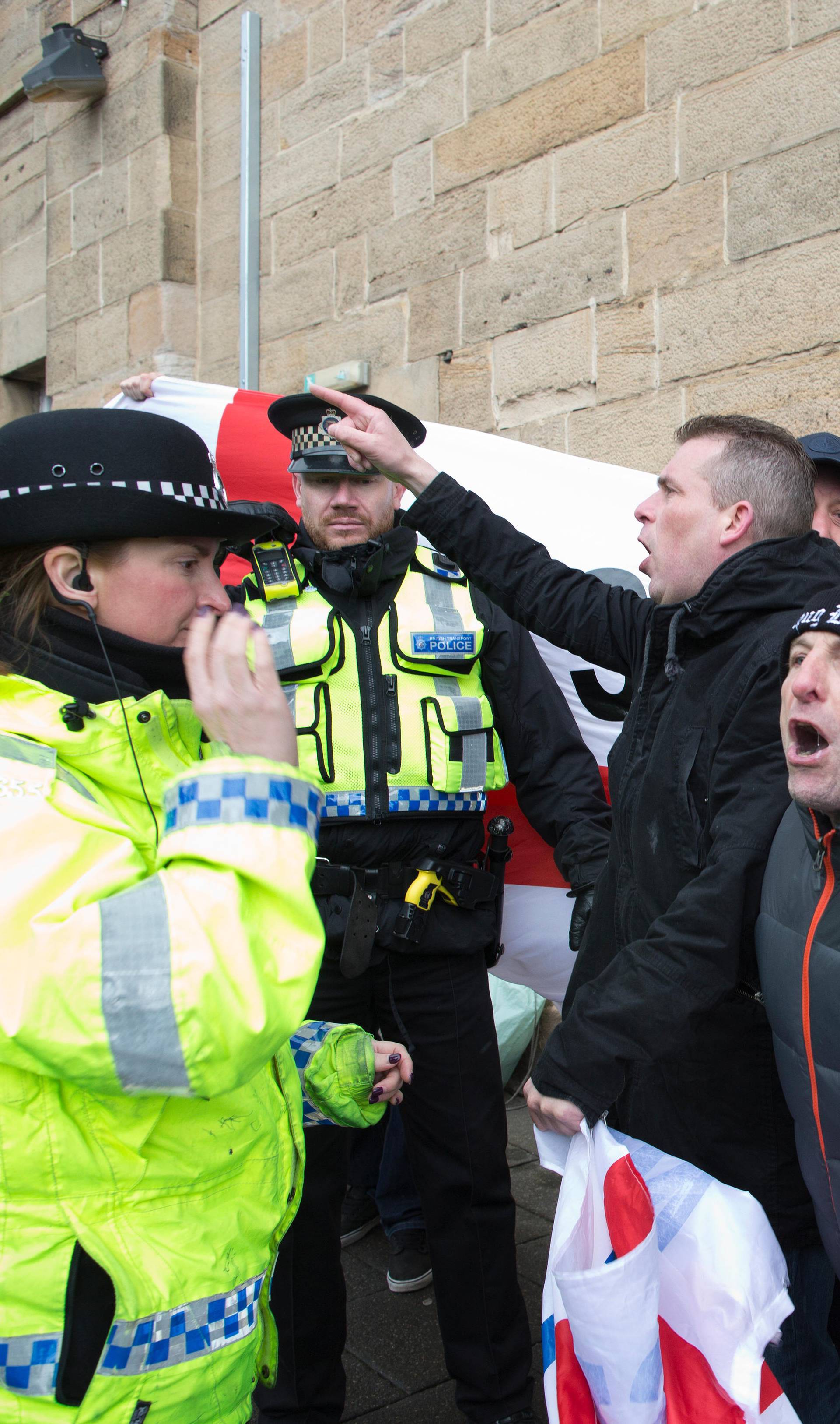 Right Wing fascists 'English Defence League' demonstrate outside the Brexit 'VOTE LEAVE' rally held by Boris Johnson MP campaigning to leave the Euro on June 23rd referendum, Newcastle-upon-Tyne, England UK