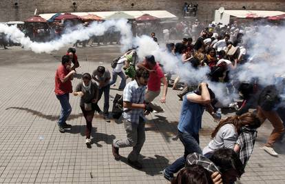 Turski prosvjednici za 24sata: Pomozite nam, vlast nas gazi!