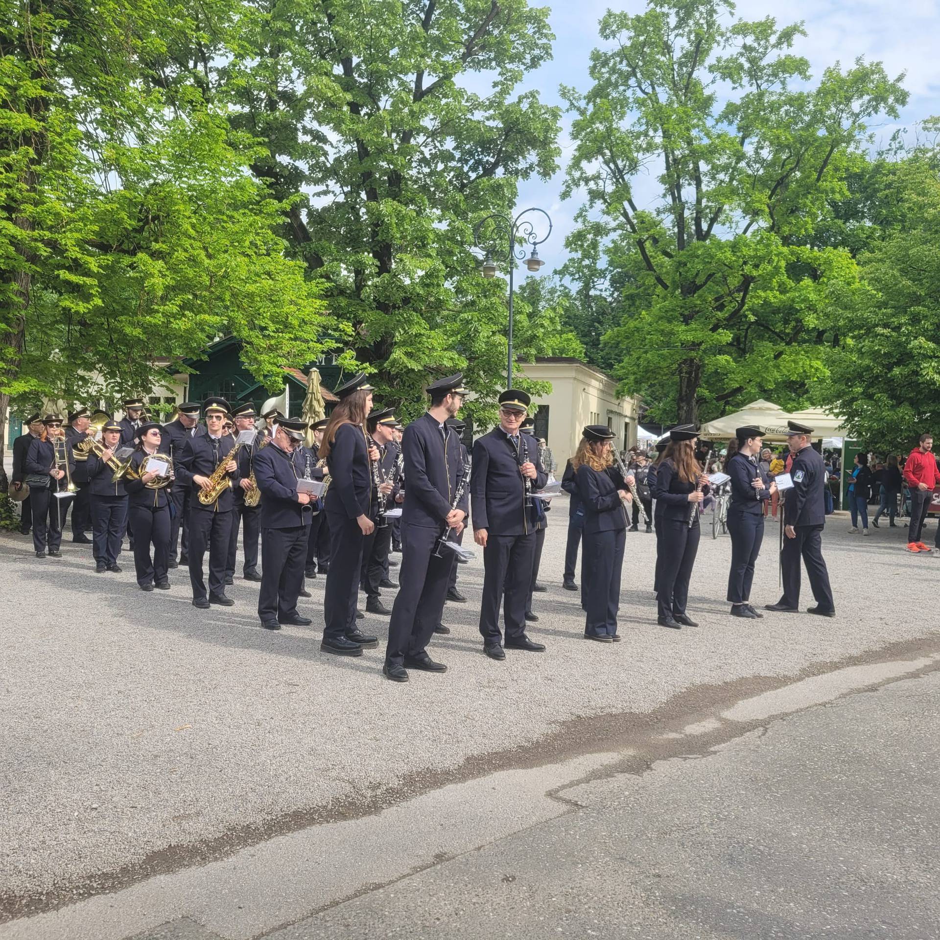 Zagrepčani pohrlili u Maksimir na proslavu Praznika rada