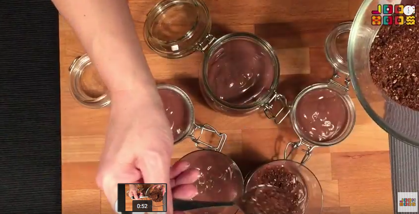Pripremite sami nedoljivo fin puding s keksima i čokoladom
