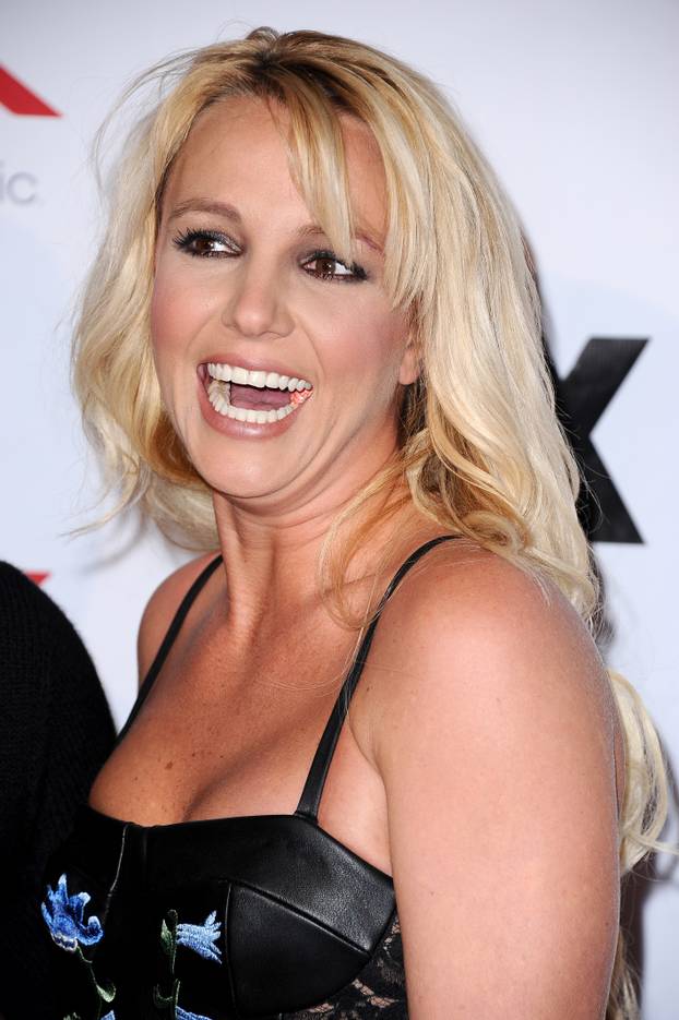 Los Angeles: Poznati dolaze na The X Factor Viewing Party