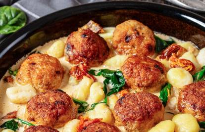 Mljac! Za ručak pripremite ove fine mesne okruglice s njokima