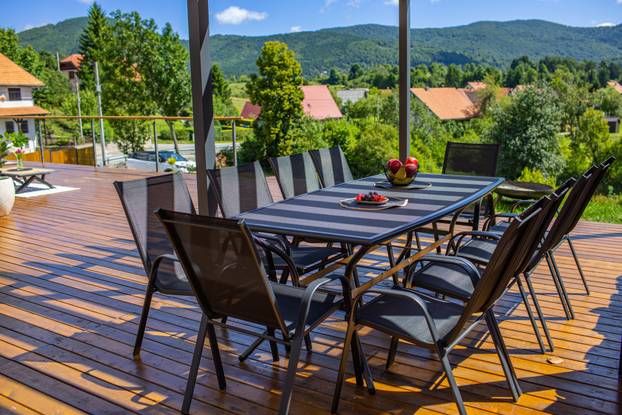 FOTO Ova kuća je savršena za zimski odmor: Zavirite u Silver House u Gorskom kotaru