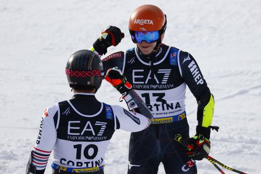 Zubčić uzeo srebrnu medalju na SP-u u paralelnom veleslalomu!