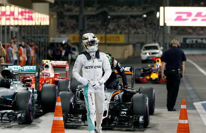 Kakva završnica: Hamilton ide s prvog mjesta, Rosberg drugi