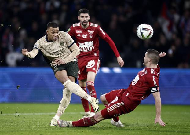 Ligue 1 - Paris St Germain v Brest