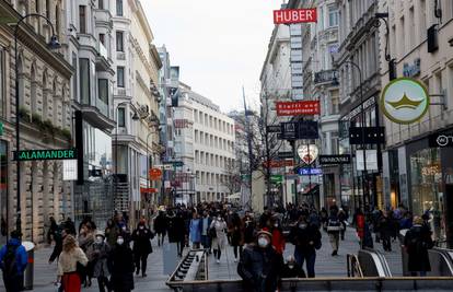 Francuzi danas otvaraju kafiće, kina, restorane... Austrija ima nove uredbe za ulazak u zemlju