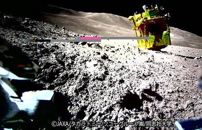 FOTO Japanci poslali prvu sliku s površine Mjeseca, snimio je rover veličine teniske loptice