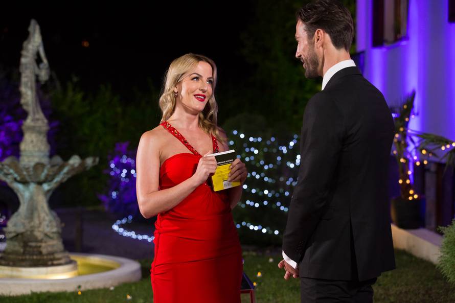 Daisy je spasio privjesak Isusa: Četiri cure napustile su kuću...