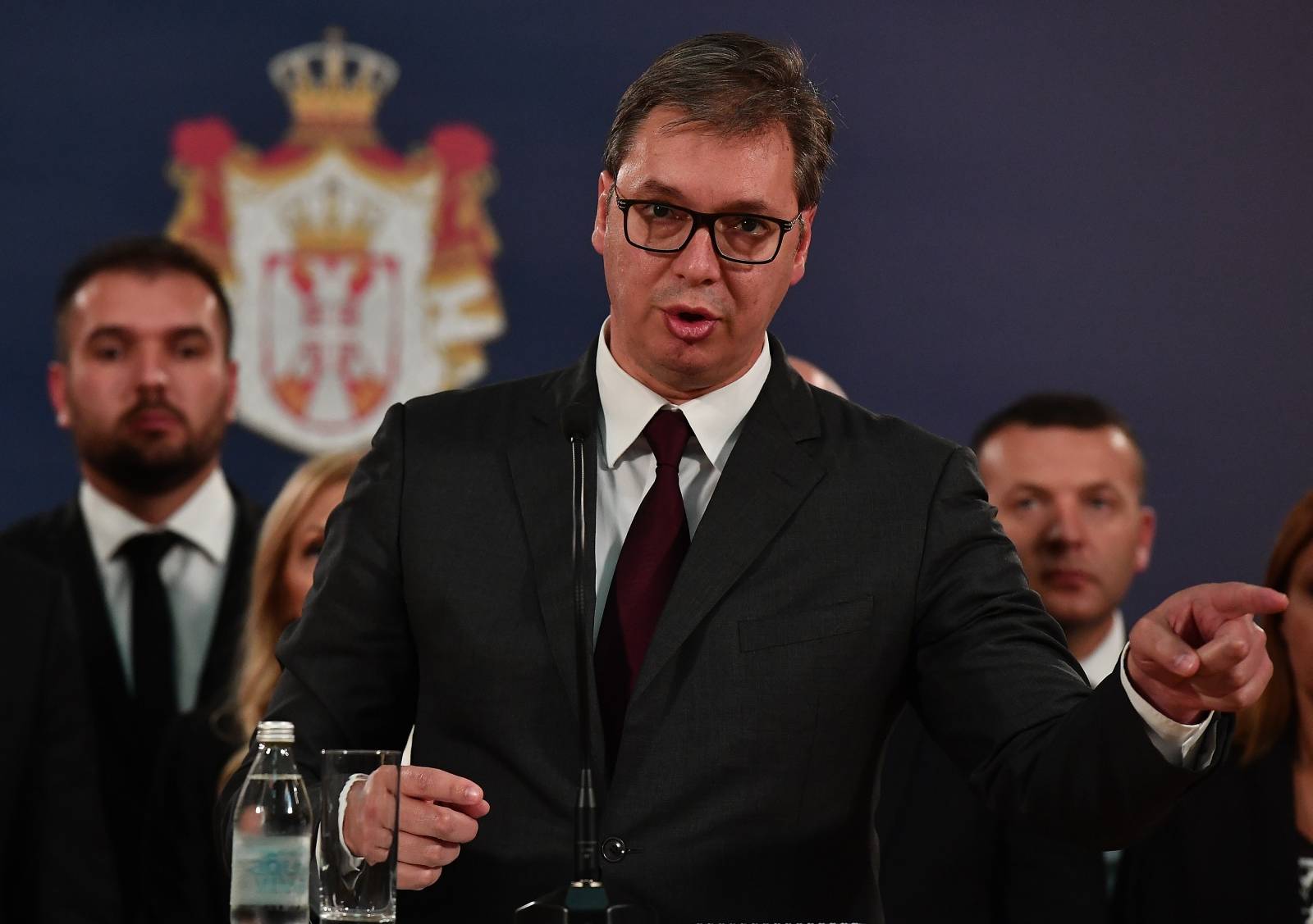 Beograd: Vučić održao konferenciju poslije sastanka sa kandidatima Srpske liste za poslanike