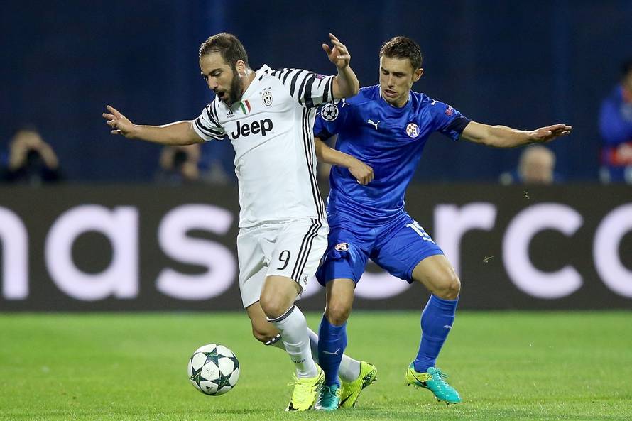 Higuain u suzama objavio kraj karijere: Sada ću igrati za gušt