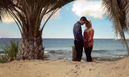 Ruth se sastane s Alfijem, ali situacija izmakne kontroli 