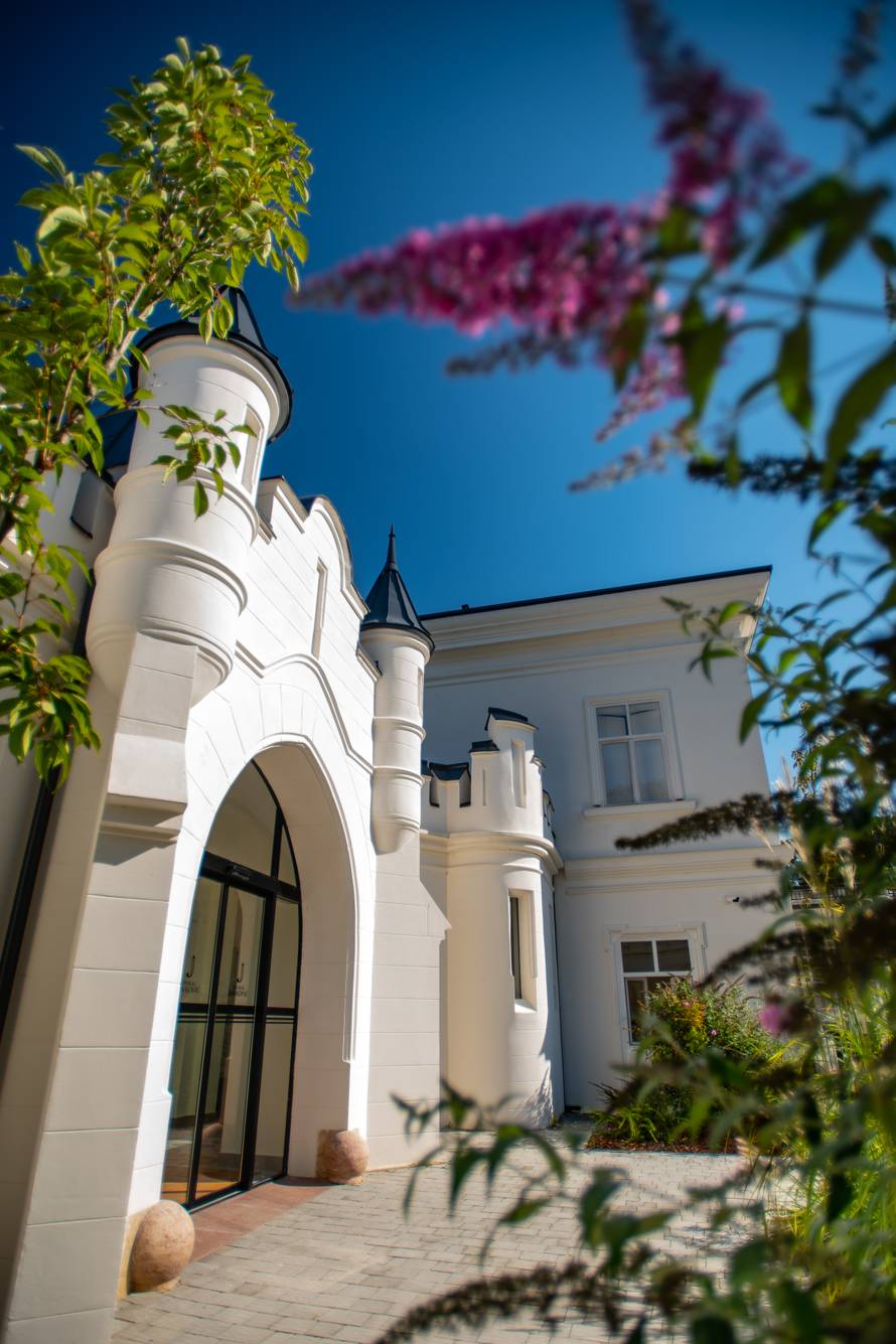 Turistička zajednica Virovitičko-podravske županije  za Svjetski dan turizma daruje posjetitelje