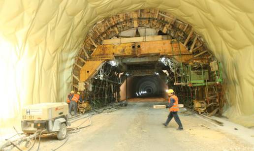 Radnika (54) Konstruktora u tunelu Sveti Ilija ubila struja