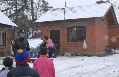 Đurđevac: Trudnu djevojku (15) ubo je nožem u trbuh