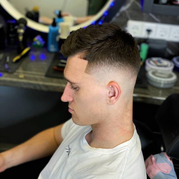 FOTO Tko je brijač 'vatrenih'? Uspio je nagovoriti Modrića na promjenu: 'Perišić? Boljelo me'