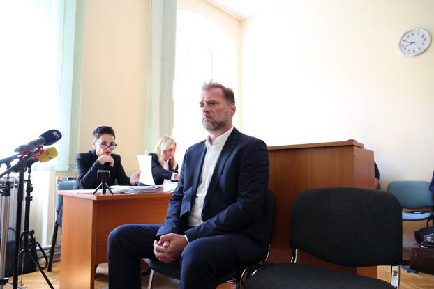 Vinkovci: Nastavak su&dstrok;enja biv&scaron;em ministru obrane Mariju Bano&zcaron;i&cacute;u