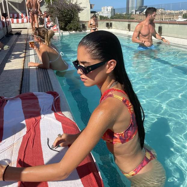 FOTO Ovo je ljepotica zbog koje su zaratili Beckhamovi sinovi...