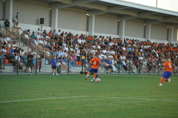 FOTO Kultni navijački klub je otvorio stadion kraj Varaždina! Pogledajte novu 'BumbArenu'