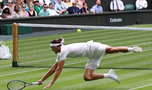 Šok na Wimbledonu: Treći igrač svijeta izletio je u prvom kolu