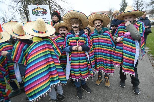 Bjelovar: Gradski Mali fašnik okupio oko tisuću maskiranih sudionika
