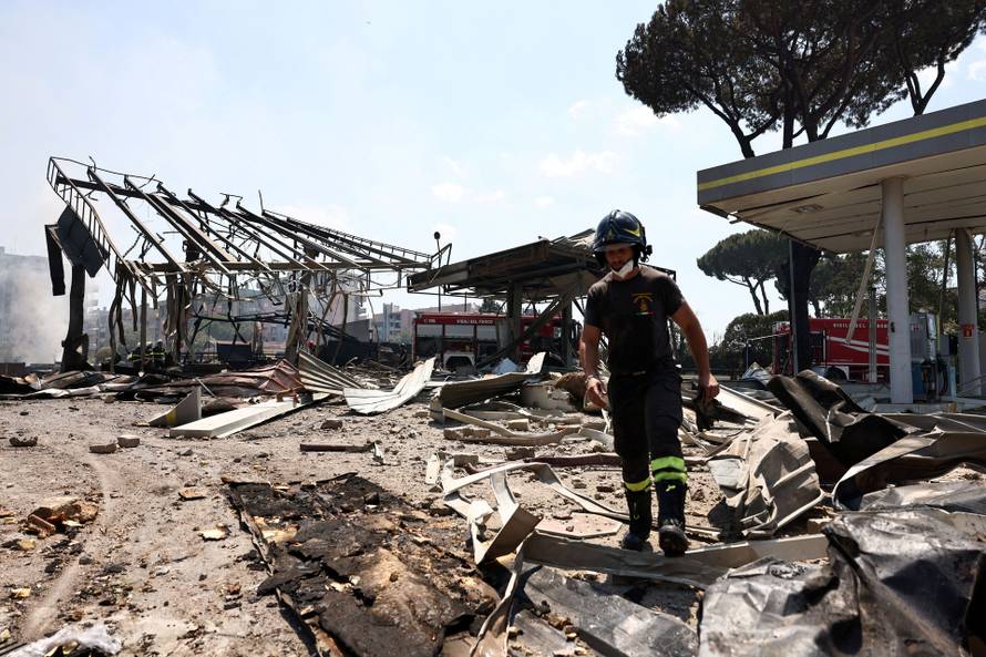 Several injured in Rome after gas station explodes