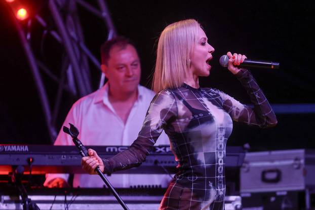 Sarajevo: Jelena Rozga nastupila na otvaranju Summertime Madness festivala