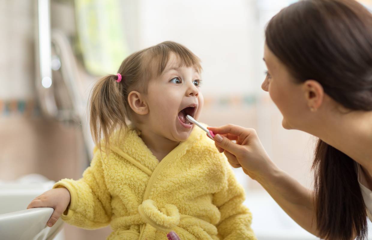Mama otkrila trik kako svoje dijete 'natjera' da opere zube