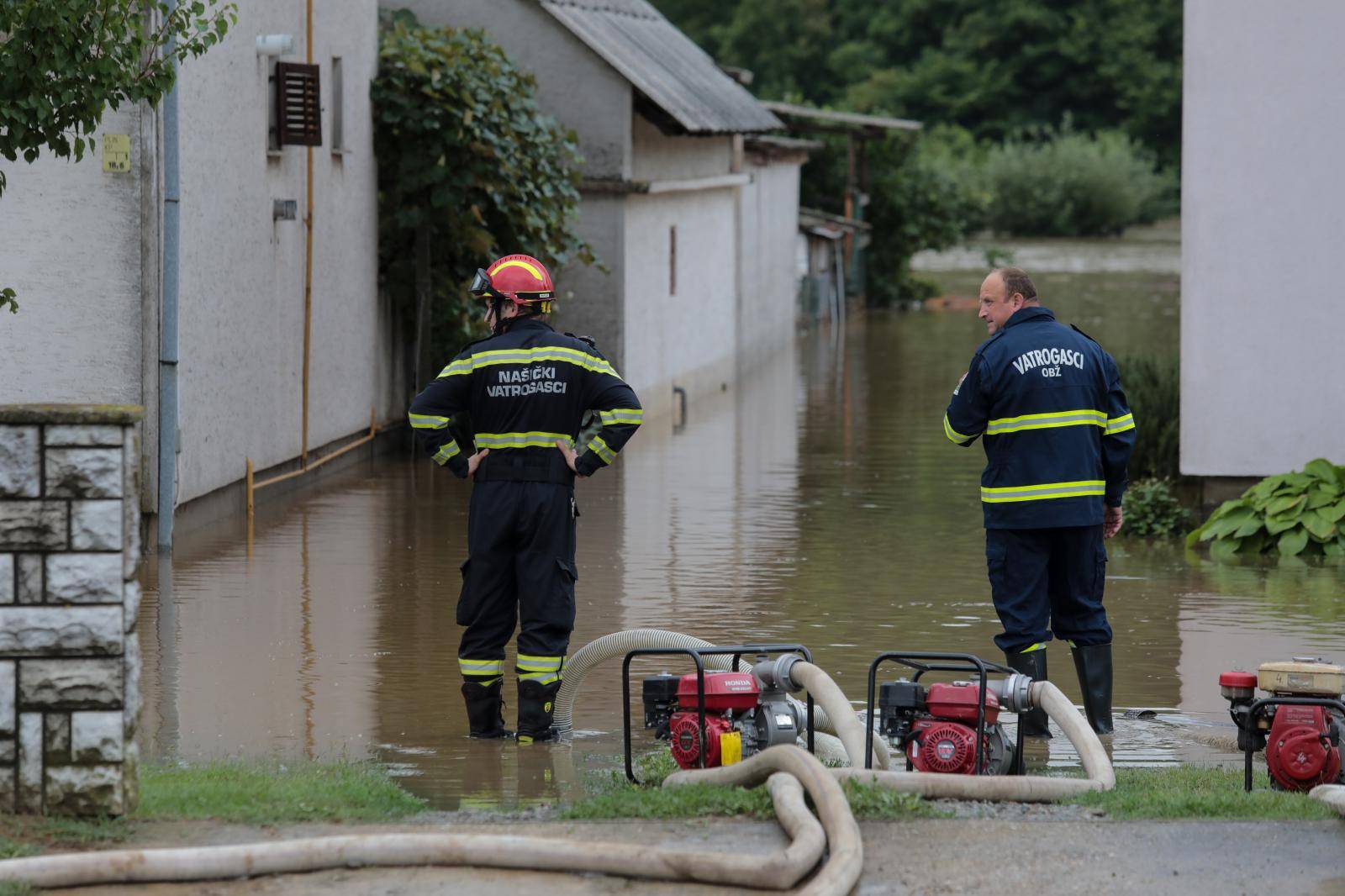 Poplave na području Našica: U nekim mjestima voda je prodrla u kuće