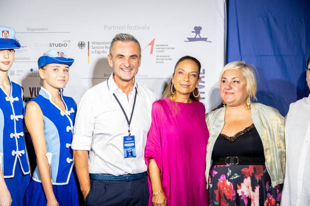 Vukovar: Svečano otvorenje 18. Vukovar Film Festivala