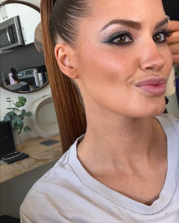 FOTO Ostavila NFL zvijezdu zbog 'alatke': Kao tri limenke Cole jedna na drugoj. Plakala sam