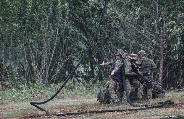 Slunj: Međunarodna vojna vježba "Borbena moć 26" okupila hrvatske i savezničke snage