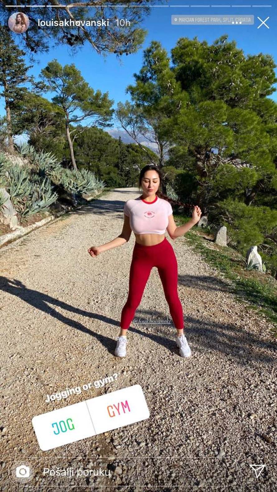 Bujna Ukrajinka u Splitu: Dijeli vruće fotke i pozira bez šminke