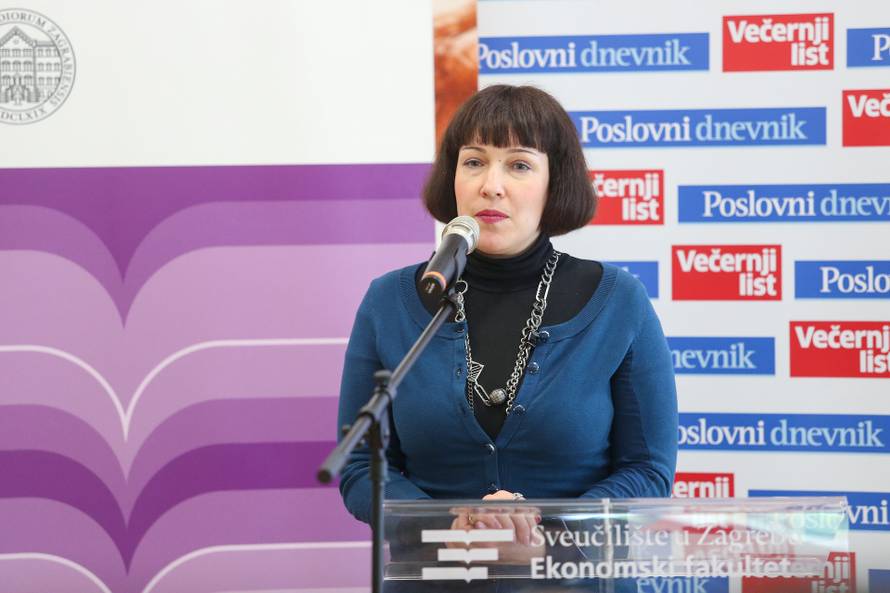 Primijenjene umjetnosti i dizajn centar 55. Zagrebačkoga salona