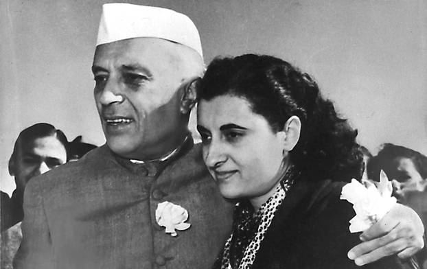Nehru mit Tochter Indira Gandhi / Foto.