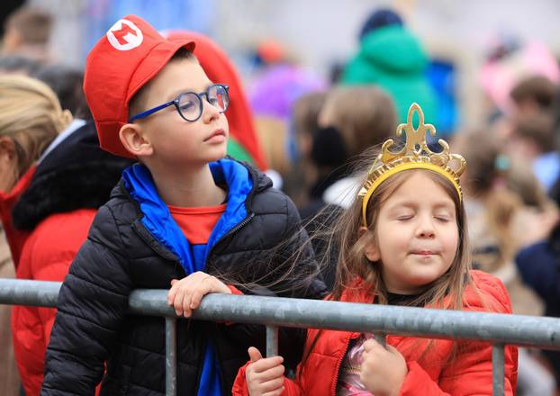 Samobor: Dječja povorka u sklopu 200. obljetnice Samoborskog fašnika