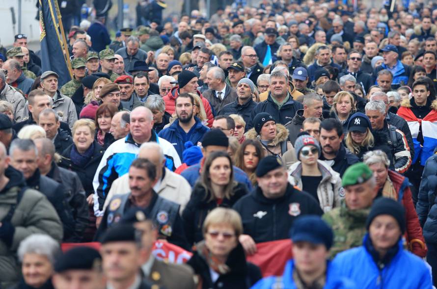 Predsjednica stigla u čizmama kakve su nosili hrabri branitelji