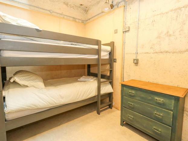 FOTO Od vojarne do top destinacije: Pogledajte kako je ratni bunker postao dom za odmor