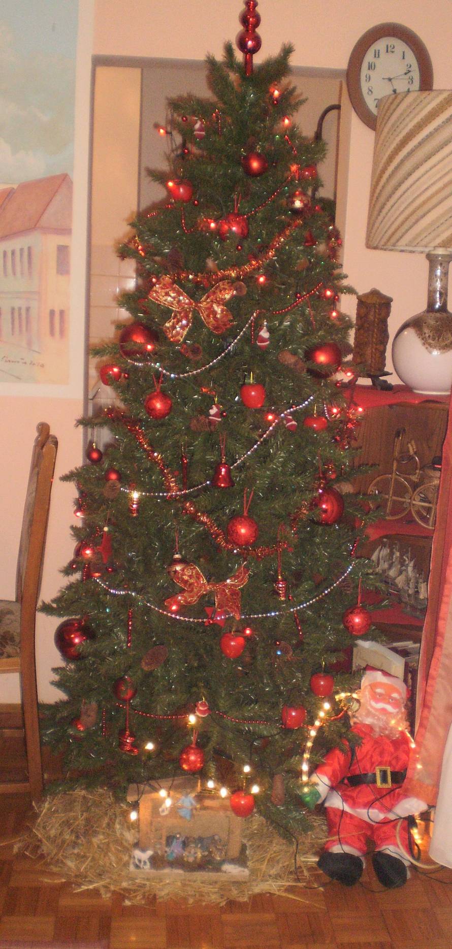 Šaljite fotografije božićnih jelki i osvojite vrijednu nagradu...