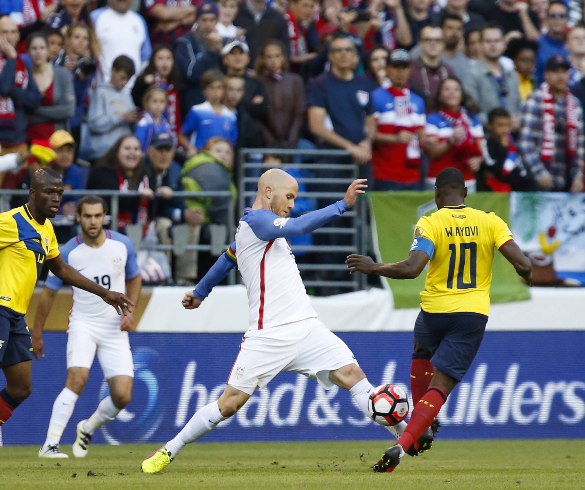 Soccer: 2016 Copa America Centenario-Ecuador  at USA