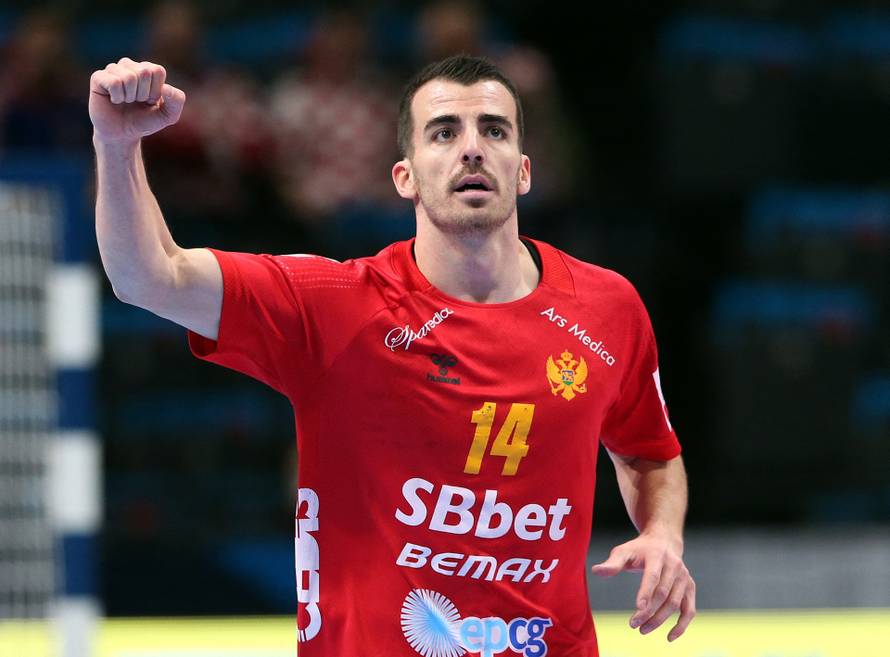 EHF 2022 Men's European Handball Championship - Main Round - Montenegro v Croatia