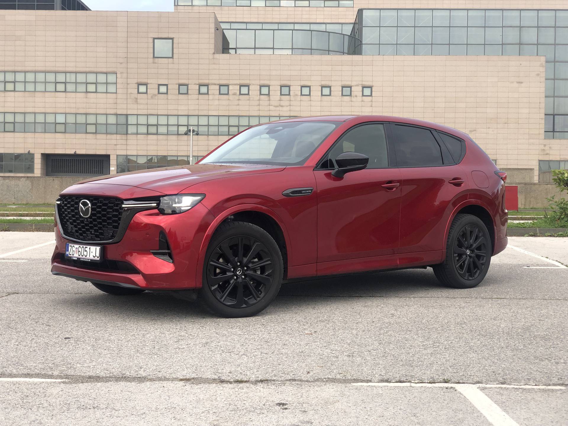 Testirali smo Mazdu CX-60: Tko kaže da dizel nema budućnost!