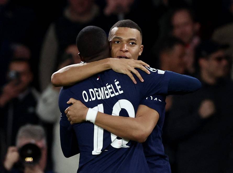 Champions League - Quarter Final - First Leg - Paris St Germain v FC Barcelona