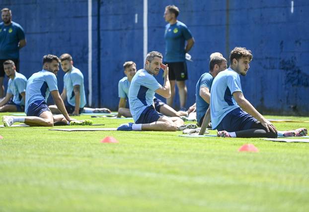 Zagreb: Media day i trening Dinama s novim trenerom 