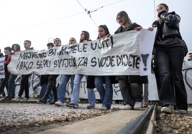 Novi prosvjed na ulicama Sarajeva nakon teške tramvajske nesreće