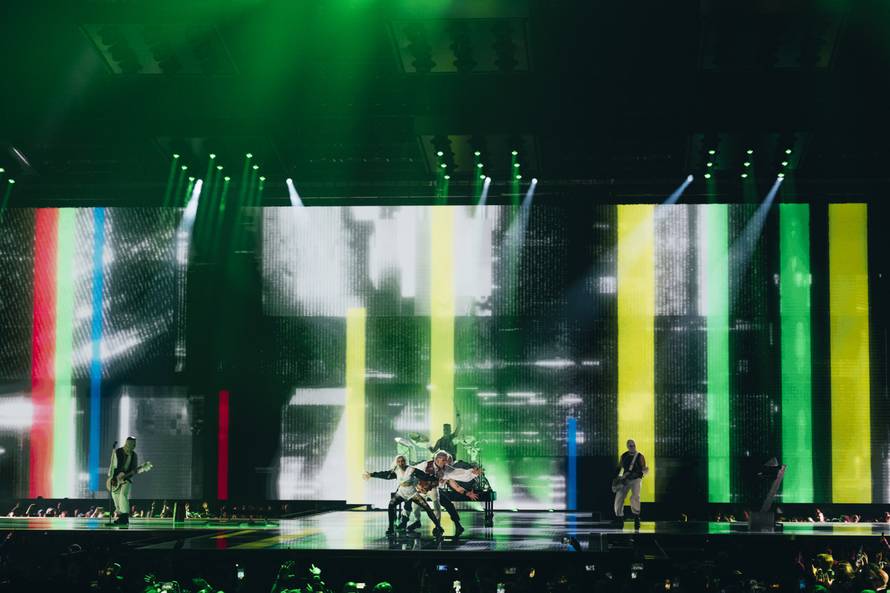 Ma, je li ovo moguće?! Baby Lasagna na iTunesu bolje stoji od pop zvijezde Miley Cyrus