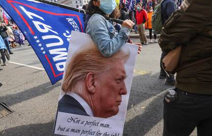 Trumpovi pristaše izašli na ulice uz molitvu: Izborna prevara srušit će se kao zidovi Jerihona
