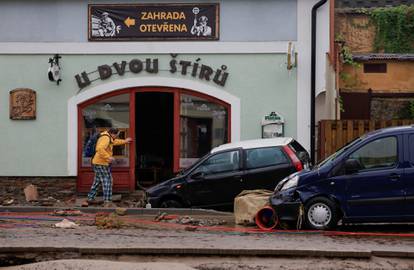 Uništen je grad veličine Trogira! Bujica digla ceste, razorila kuće